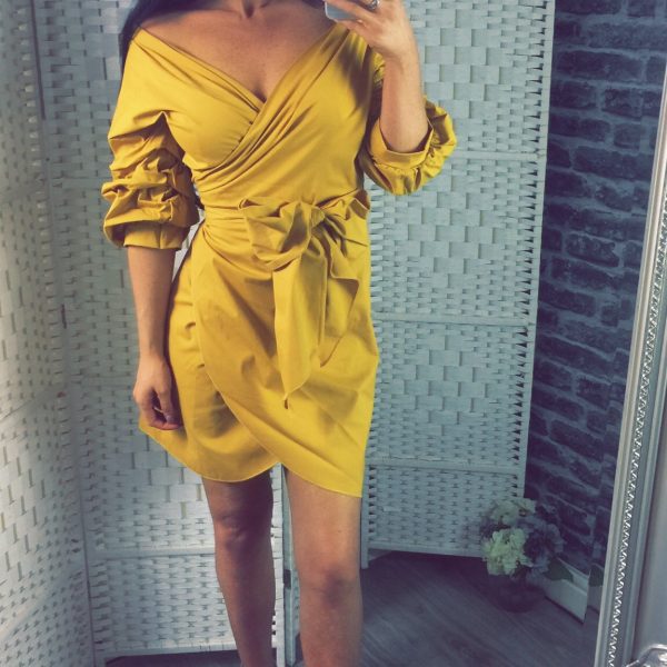 Woman Long Flare Sleeve Bodycon Sexy Slim Mini Dress