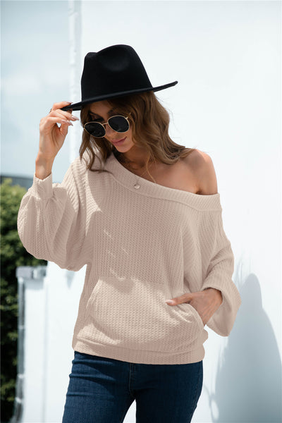 Raglan Sleeve Kangaroo Pocket Top