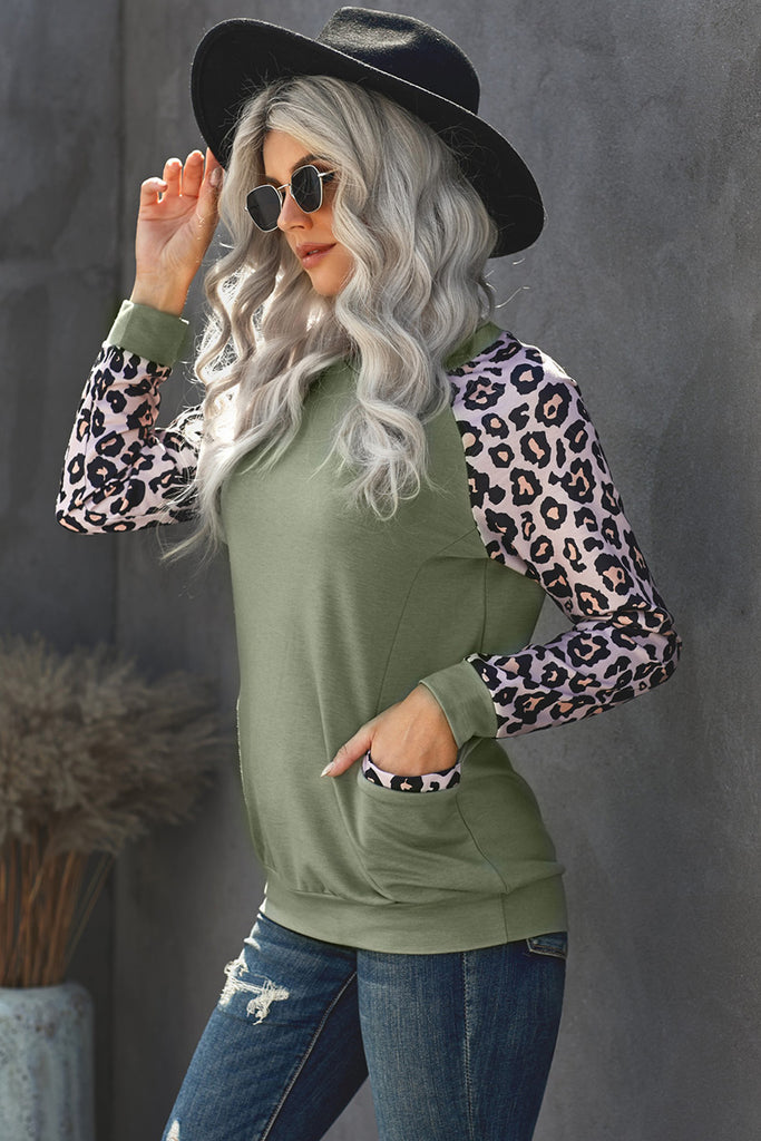Leopard Long Sleeve Pocket Sweatshirt