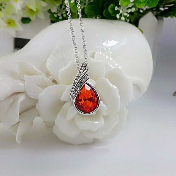 Crystal Water Drop Pendant Necklace