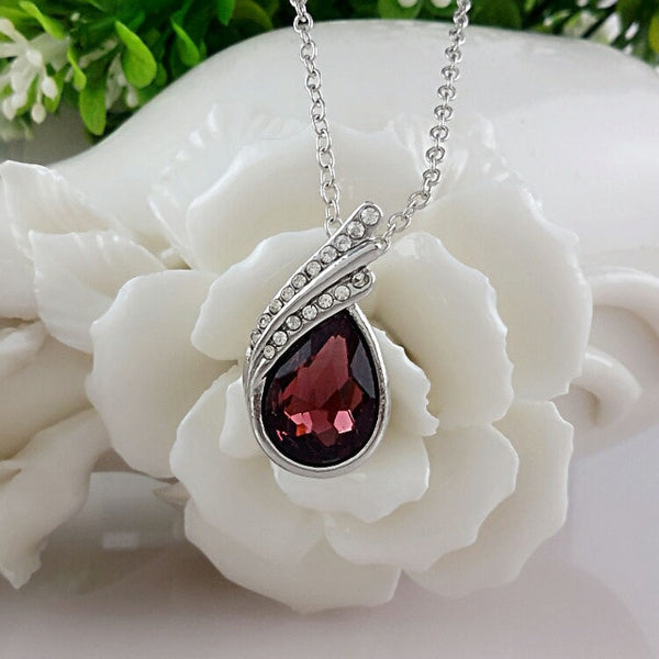 Crystal Water Drop Pendant Necklace