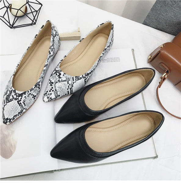 Women Elegant Pointed Toe Flats