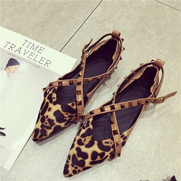 Sexy Women Pointed Toe Luxury Fashion Leopard Women's Flats Rivets Shoes